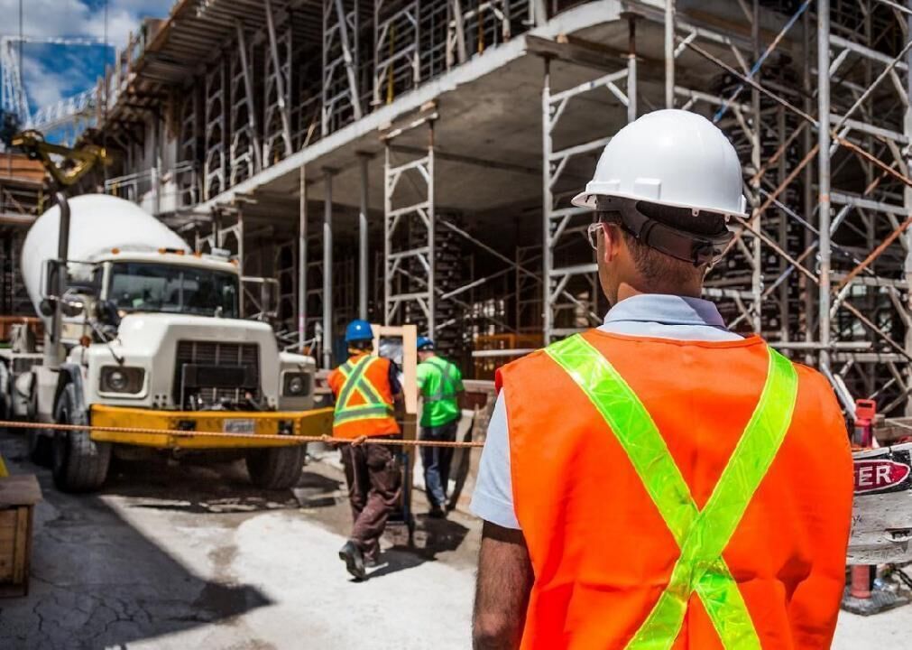 #19. Construction laborers